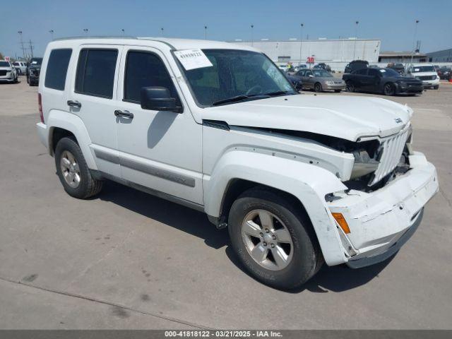  Salvage Jeep Liberty