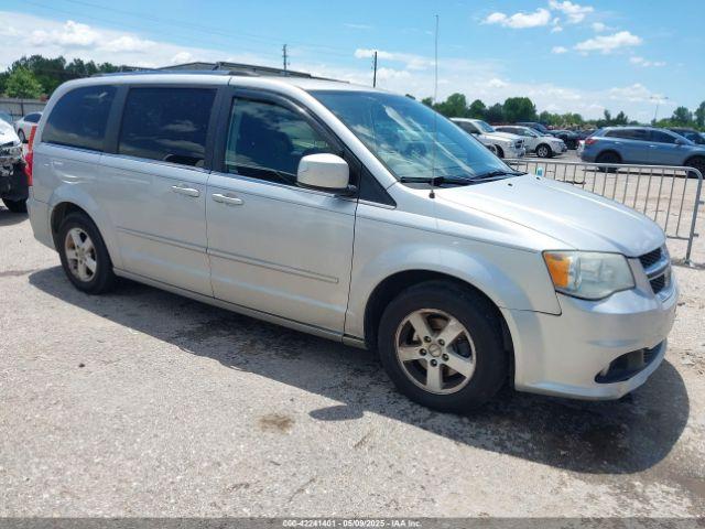  Salvage Dodge Grand Caravan
