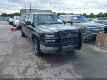  Salvage Chevrolet Silverado 2500