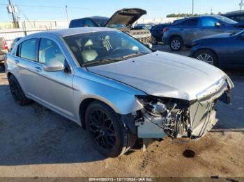  Salvage Chrysler 200