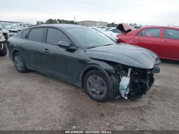  Salvage Kia K4
