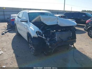  Salvage Volkswagen Atlas