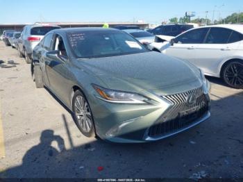  Salvage Lexus Es