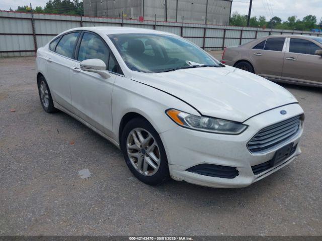  Salvage Ford Fusion