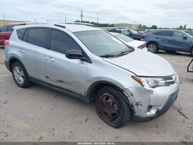  Salvage Toyota RAV4