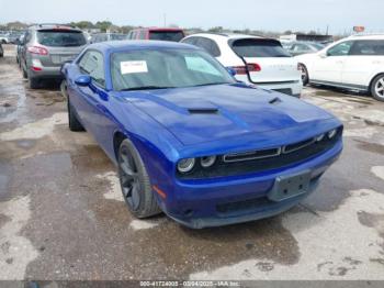  Salvage Dodge Challenger