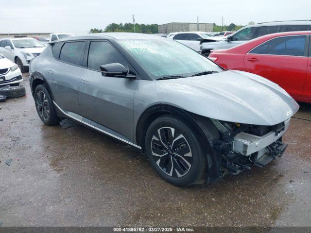  Salvage Kia EV6