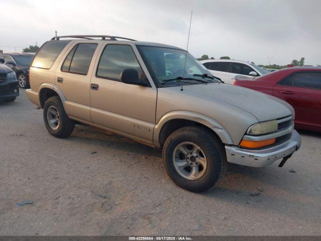  Salvage Chevrolet Blazer
