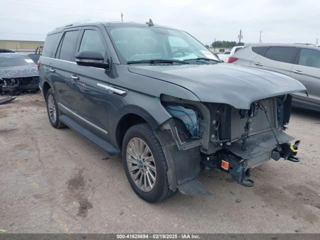  Salvage Lincoln Navigator