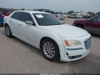  Salvage Chrysler 300