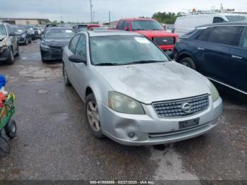  Salvage Nissan Altima
