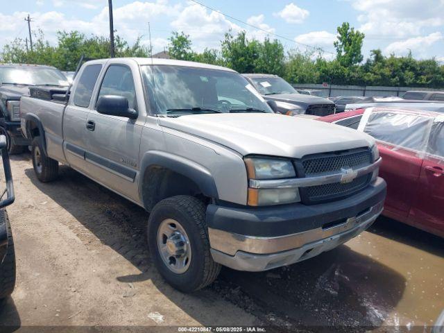  Salvage Chevrolet Silverado 2500