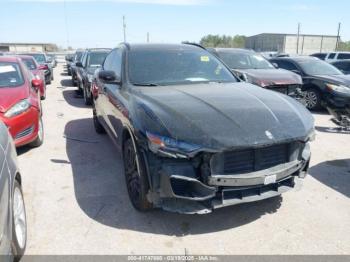  Salvage Maserati Levante