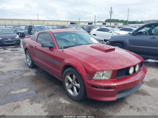  Salvage Ford Mustang