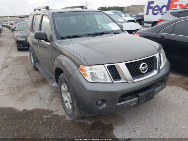  Salvage Nissan Pathfinder