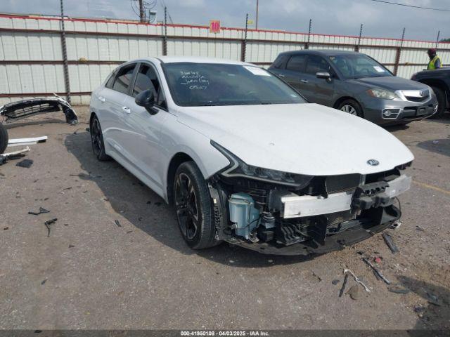  Salvage Kia K5