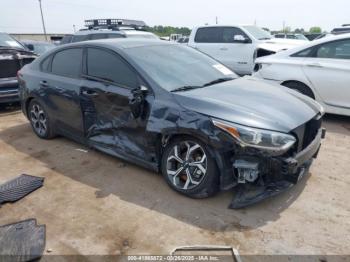  Salvage Kia Forte