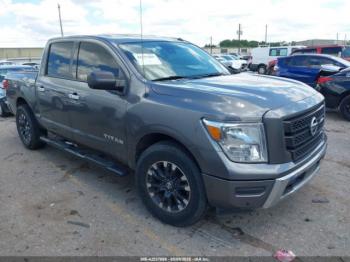  Salvage Nissan Titan