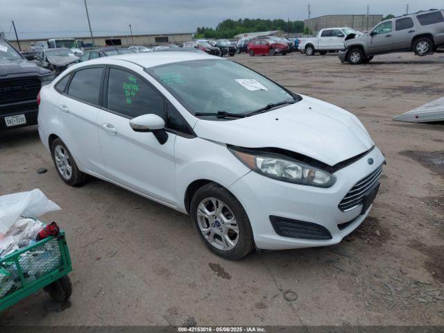  Salvage Ford Fiesta