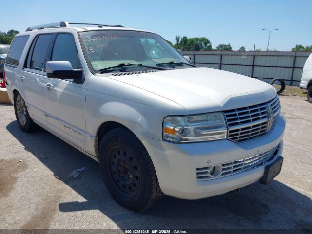  Salvage Lincoln Navigator