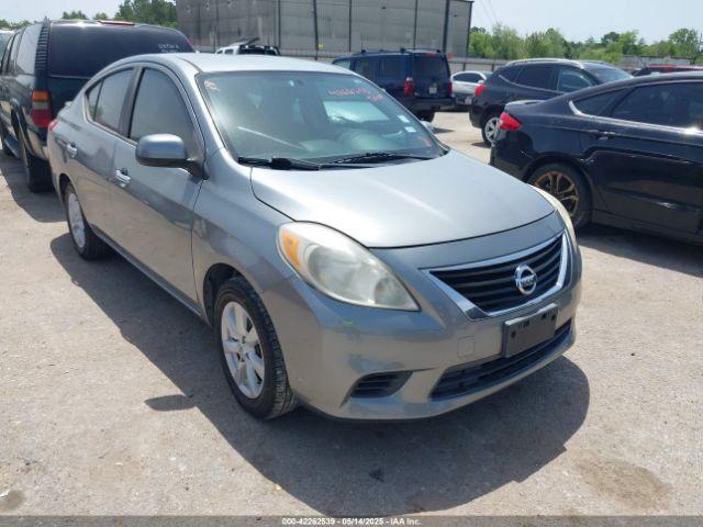  Salvage Nissan Versa
