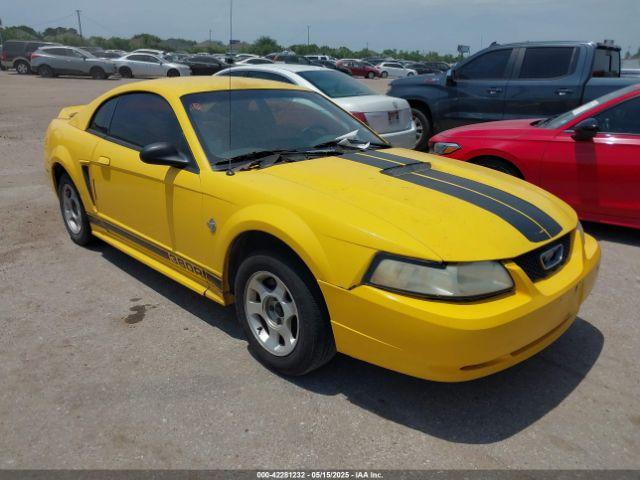  Salvage Ford Mustang