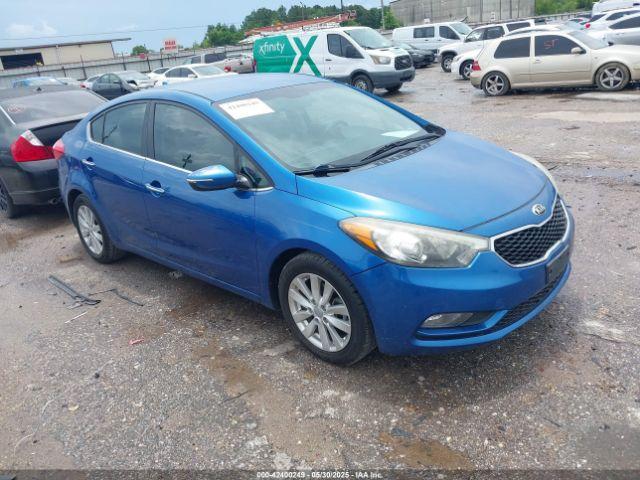  Salvage Kia Forte