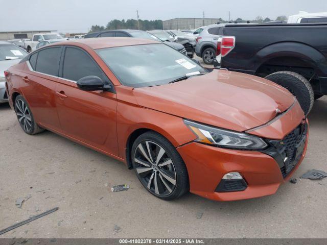  Salvage Nissan Altima