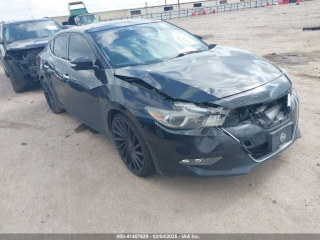  Salvage Nissan Maxima