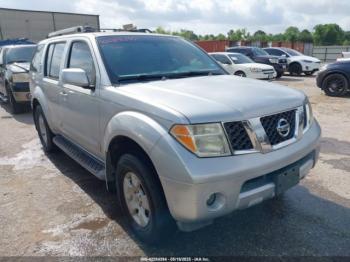  Salvage Nissan Pathfinder