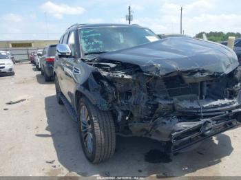  Salvage Nissan Armada