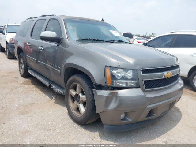  Salvage Chevrolet Suburban 1500