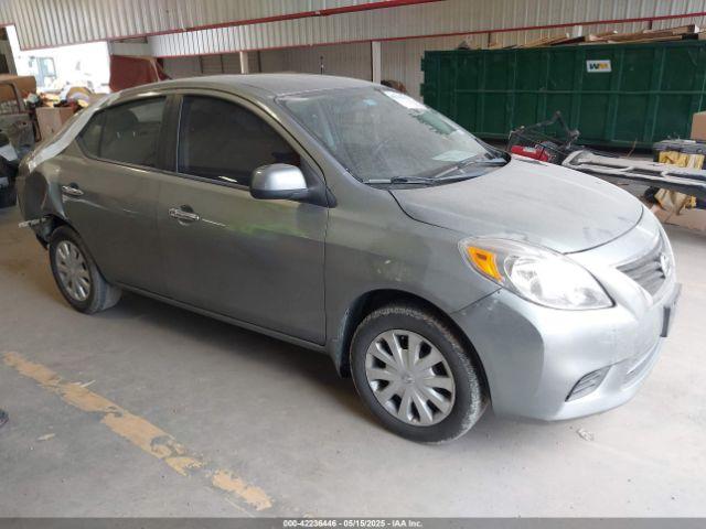  Salvage Nissan Versa