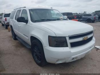  Salvage Chevrolet Suburban 1500