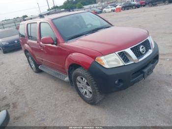  Salvage Nissan Pathfinder