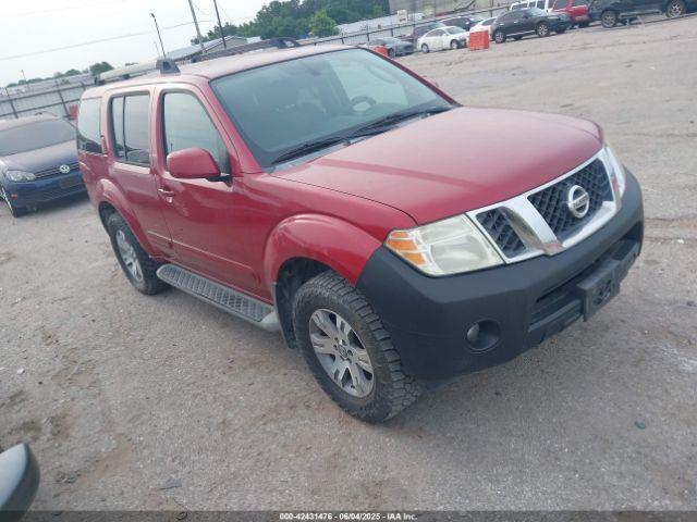  Salvage Nissan Pathfinder