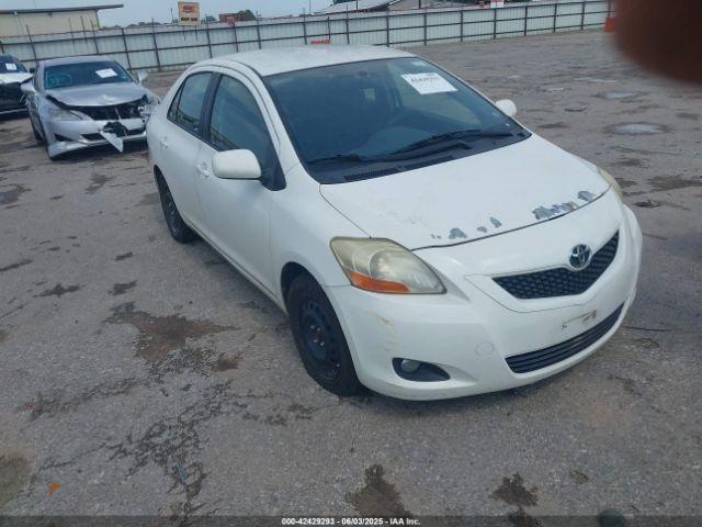  Salvage Toyota Yaris