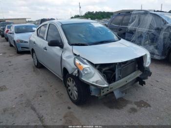  Salvage Nissan Versa