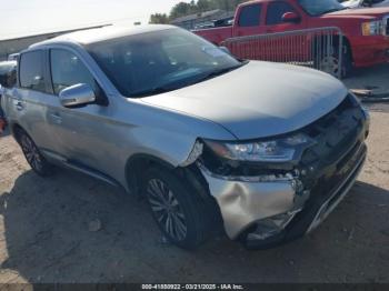  Salvage Mitsubishi Outlander