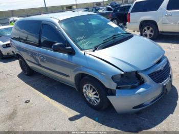  Salvage Chrysler Town & Country