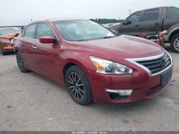  Salvage Nissan Altima