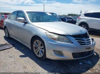  Salvage Hyundai Genesis