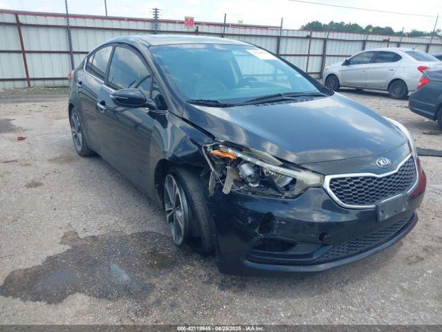  Salvage Kia Forte