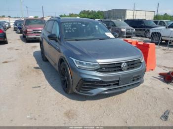  Salvage Volkswagen Tiguan