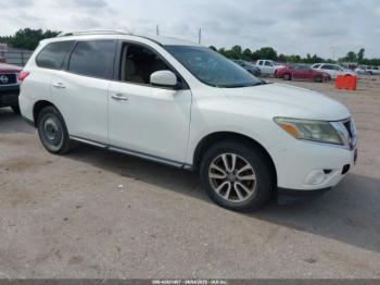  Salvage Nissan Pathfinder