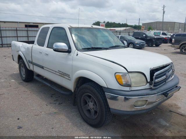  Salvage Toyota Tundra