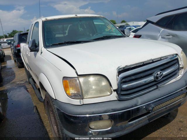  Salvage Toyota Tundra