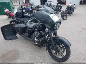  Salvage Harley-Davidson Flhxs