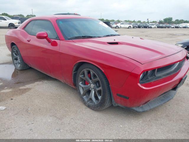  Salvage Dodge Challenger