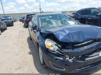  Salvage Volvo S60